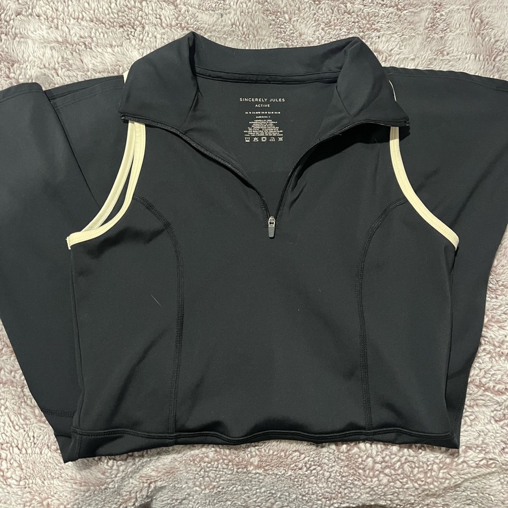 Sincerely Jules Golf Dress. Worm to a tournament once!